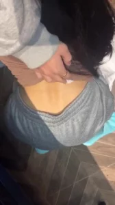 競酒店約炮身材苗條的美少婦